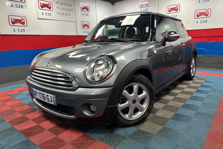 MINI HATCH R56