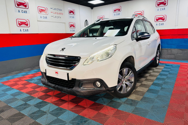 PEUGEOT 2008