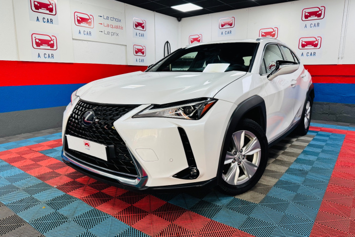 LEXUS UX