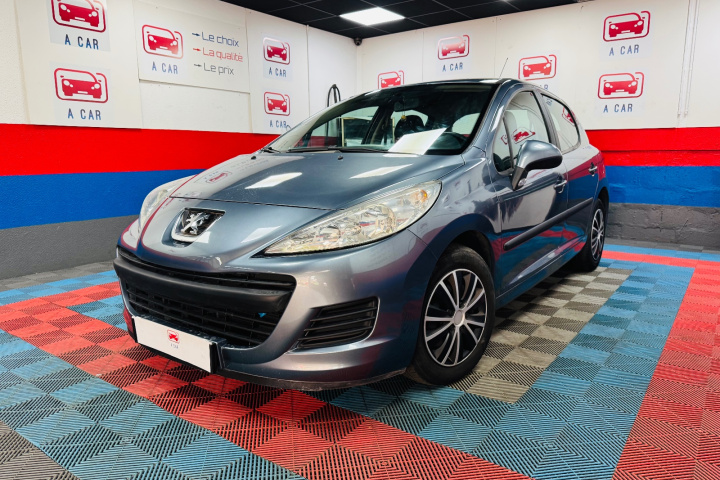 PEUGEOT 207