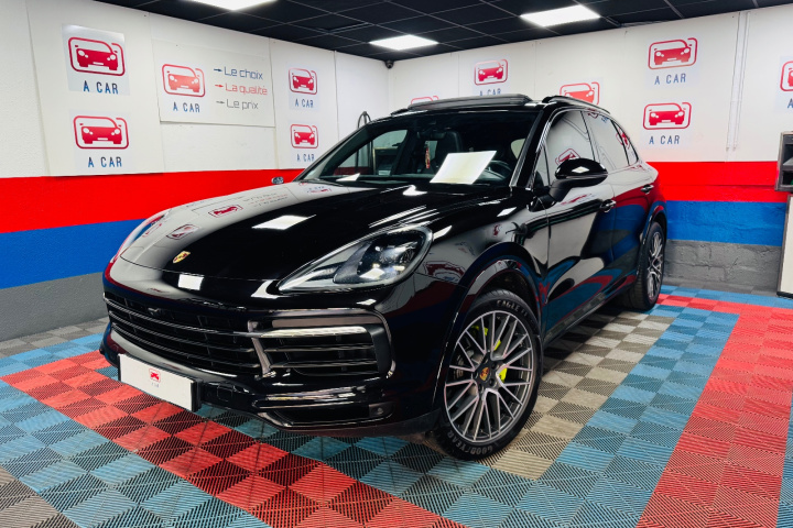 PORSCHE CAYENNE